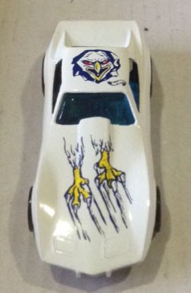 Corvette Aguila Y Garras Blanco - Hot Wheels toy car collectible - Main Image 2