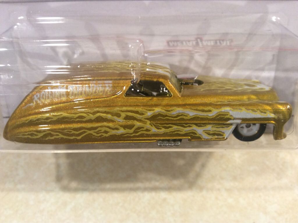 Rolling Thunder - Larrys, Waynes, And Phils Garage toy car collectible - Main Image 2