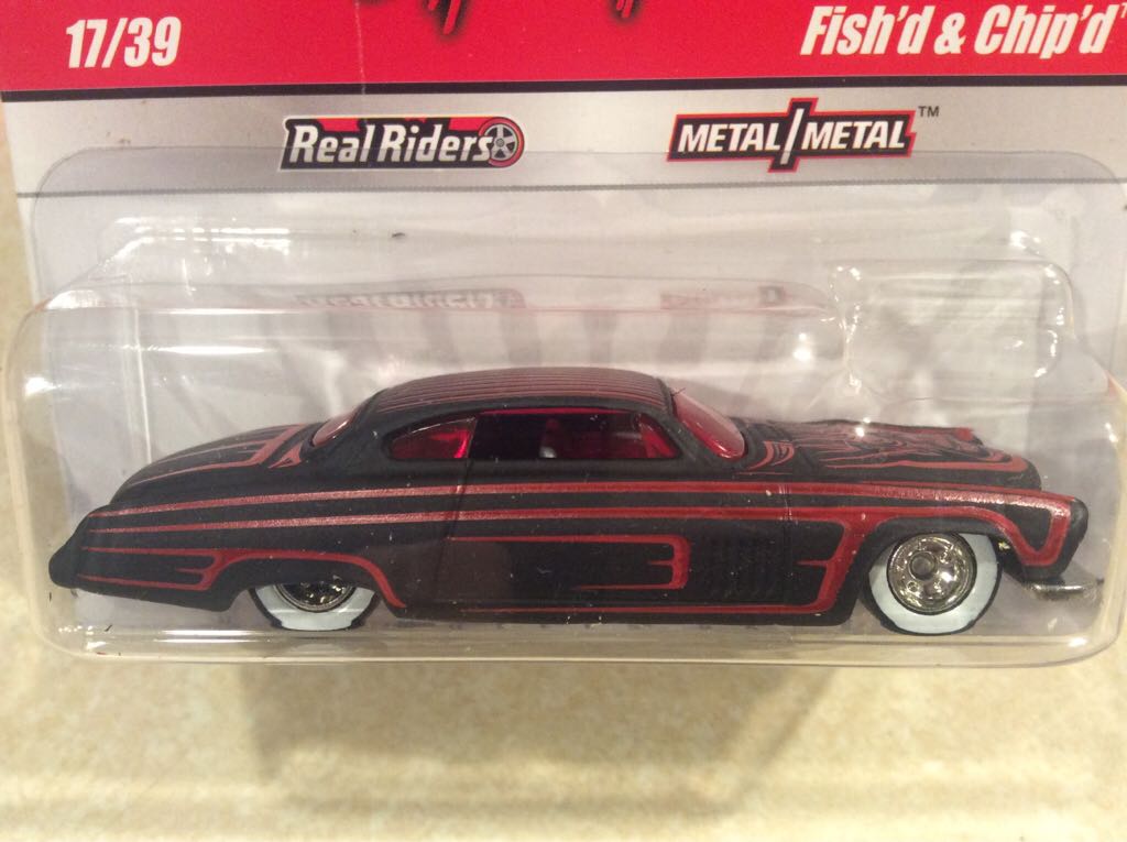 Fishd & Chipd Waynes Garage - Larrys, Waynes, And Phils Garage toy car collectible - Main Image 2