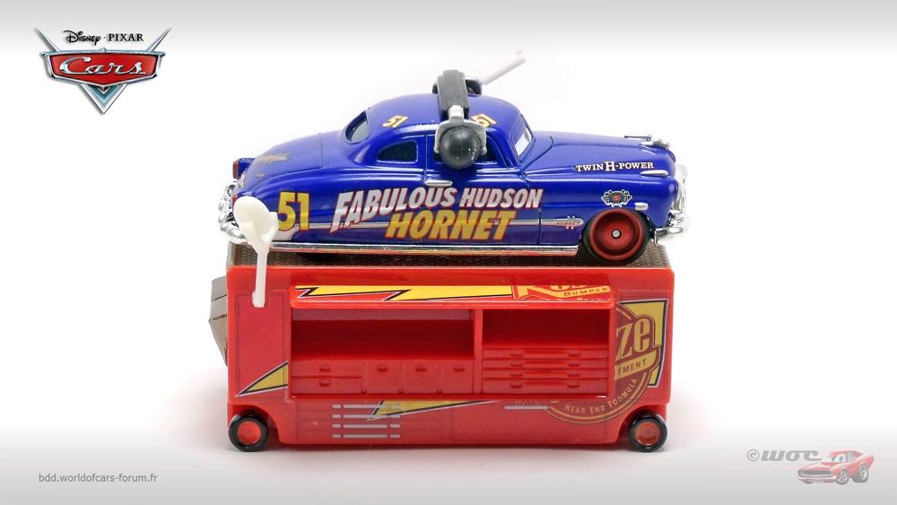 Fabulous Doc Hudson with Stand - (2015 - Cars 2015) 95 PIT CREW (8) toy car collectible - Main Image 3