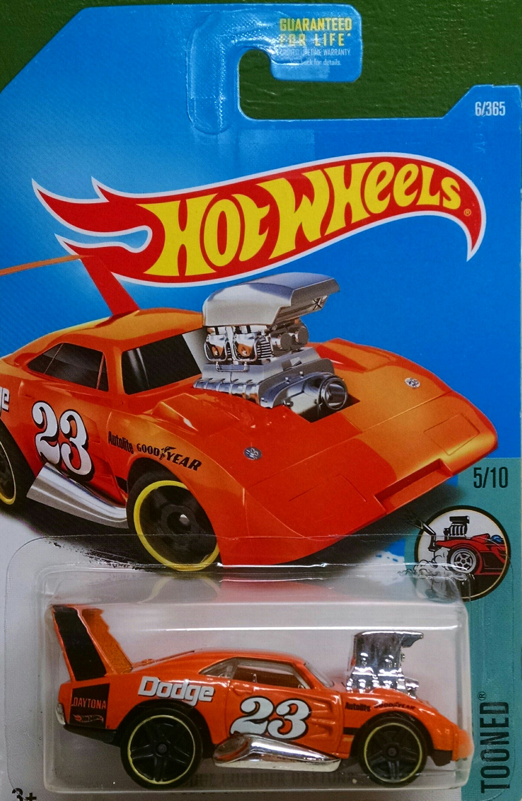 Charger Daytona - Tooned toy car collectible - Main Image 1