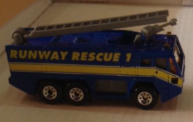Airport Fire Truck Azul Rey  - Machtbox toy car collectible - Main Image 1