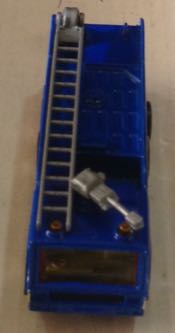 Airport Fire Truck Azul Rey - Machtbox toy car collectible - Main Image 2