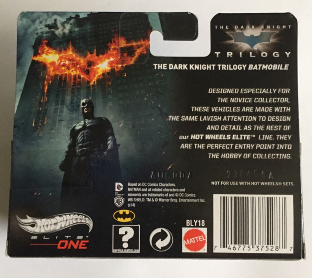 The Dark Night Trilogy Batmobile - Elite One toy car collectible - Main Image 2