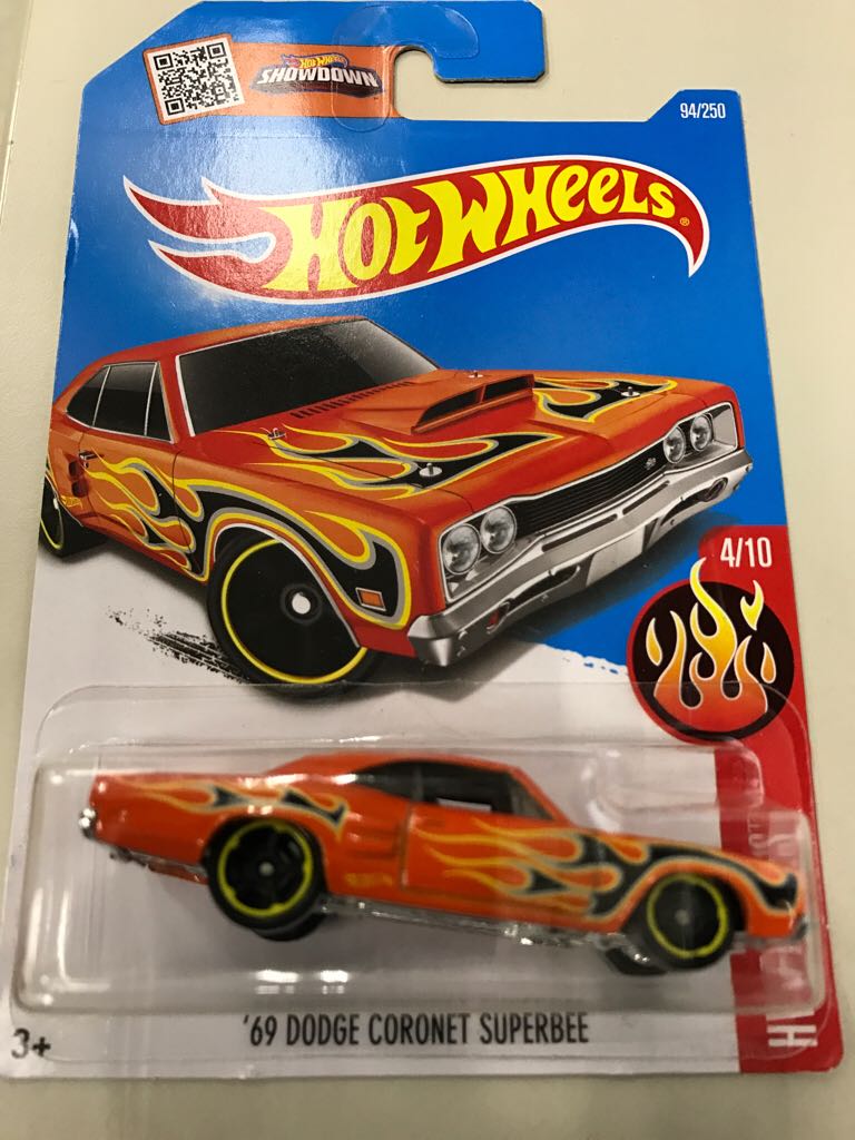 1963 Aston Martin DB5 - 007 Skyfall