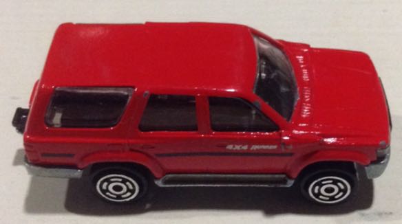 Toyota Runner Roja Majorette - Majorette toy car collectible - Main Image 1