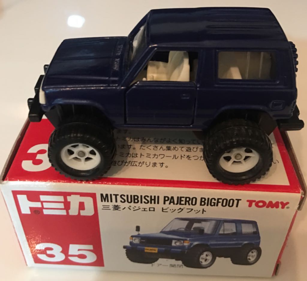 35.2 Tomy Red Mitsubishi Pajero Bigfoot - CHINA - Tomy toy car collectible - Main Image 2