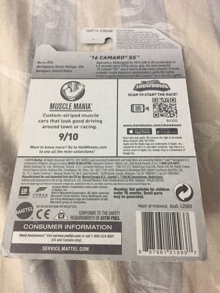 ’16 Camaro SS - Muscle Mania toy car collectible - Main Image 2