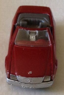 Mercedes Benz 500 SL Convertible Guinda - Majorette toy car collectible - Main Image 2