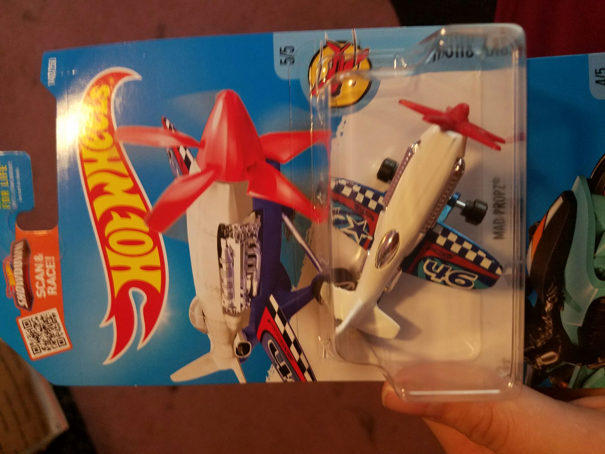 Mad Propz - Sky Show toy car collectible - Main Image 2