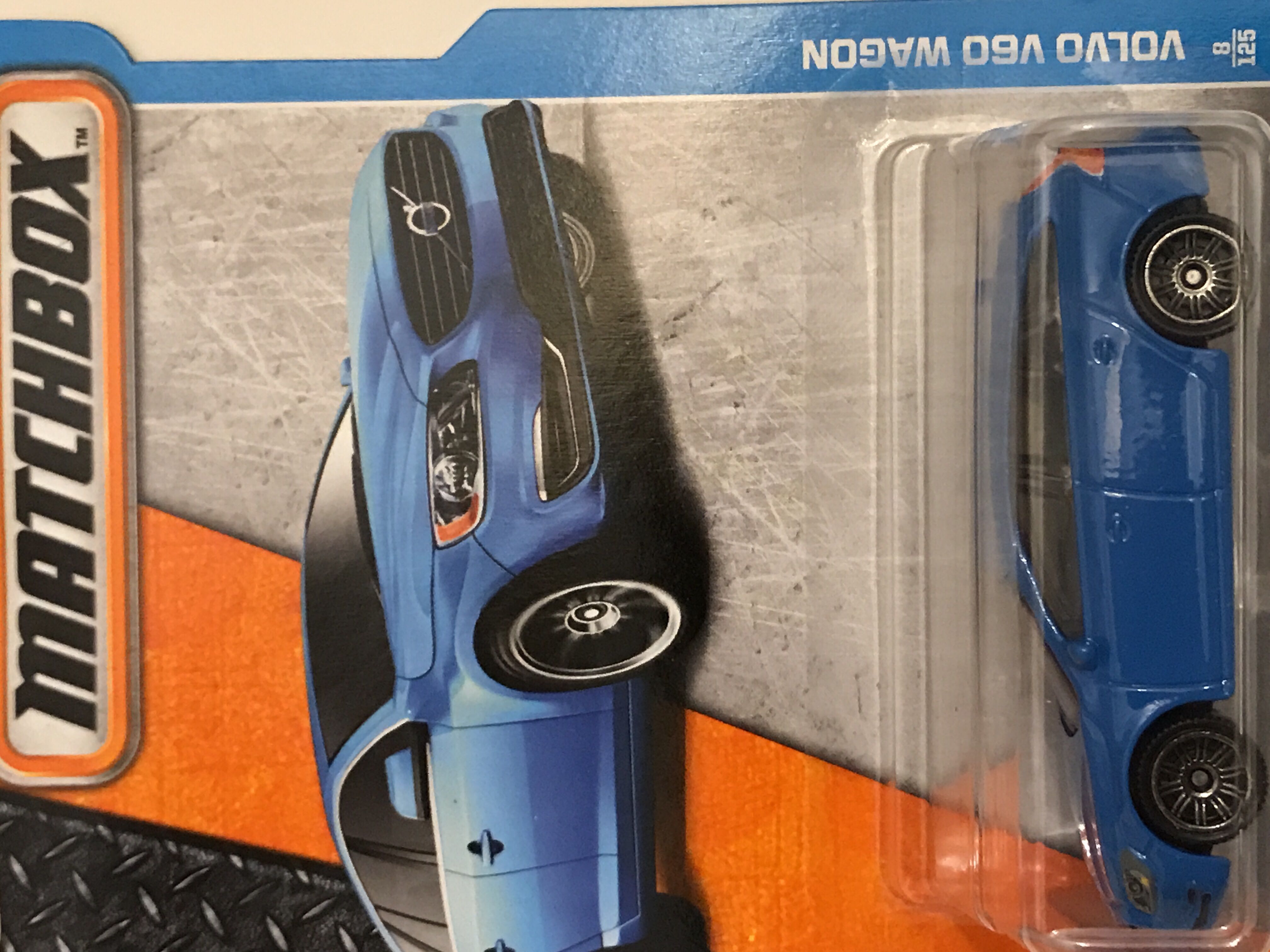 Volvo V60 Wagon - 2016 - MBX Adventure City toy car collectible - Main Image 3