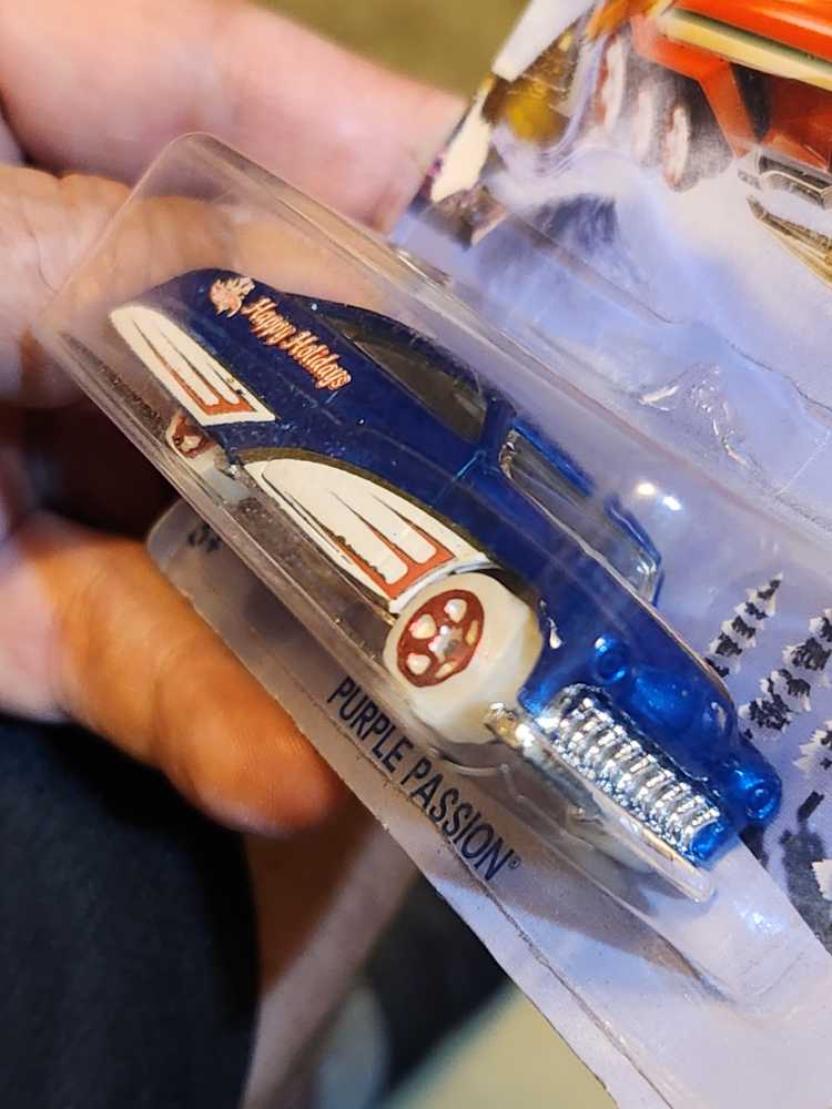 Holiday Hot Rods 2016 Purple Passion - 2016 Holiday Hot Rods toy car collectible - Main Image 3