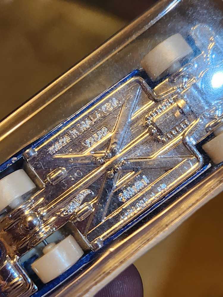 Holiday Hot Rods 2016 Purple Passion - 2016 Holiday Hot Rods toy car collectible - Main Image 4