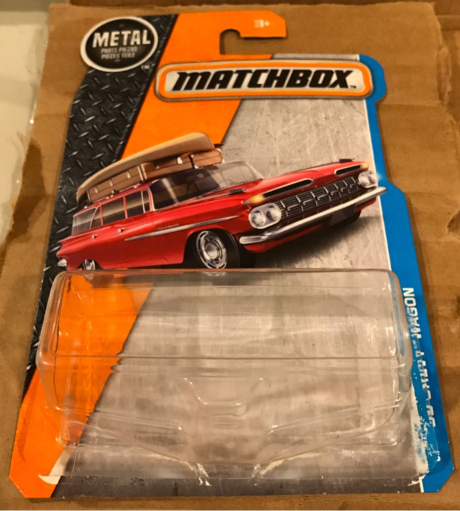 Chevy Wagon ’59  toy car collectible - Main Image 2