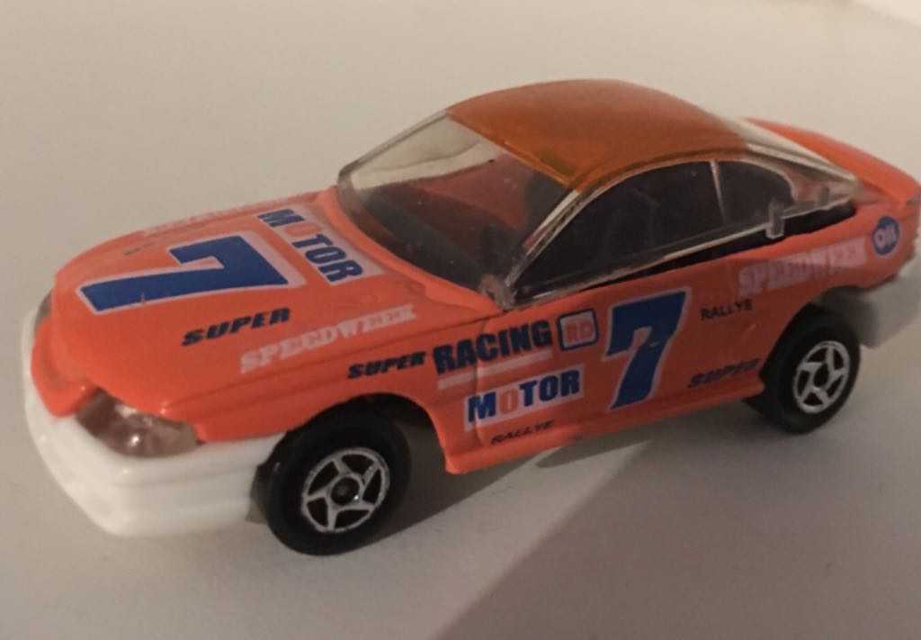 107.1 Tomy Red Nissan Cedric Road Service Car - CHINA