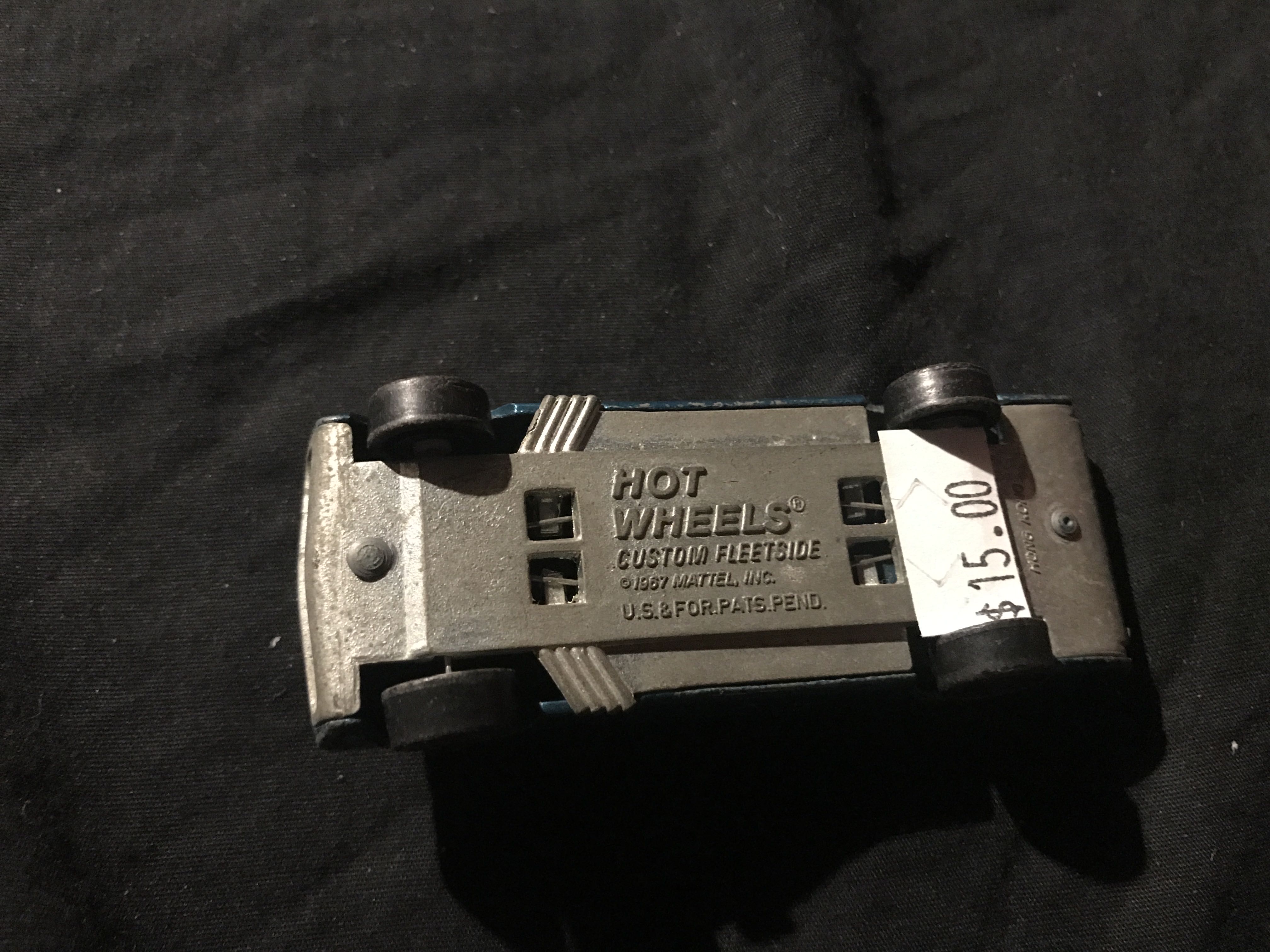 Custom Fleetside - Sweet 16 toy car collectible - Main Image 2