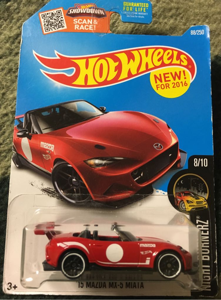 Mazda MX-5 Miata ’15 - ’16 HW Night Burnerz toy car collectible - Main Image 1