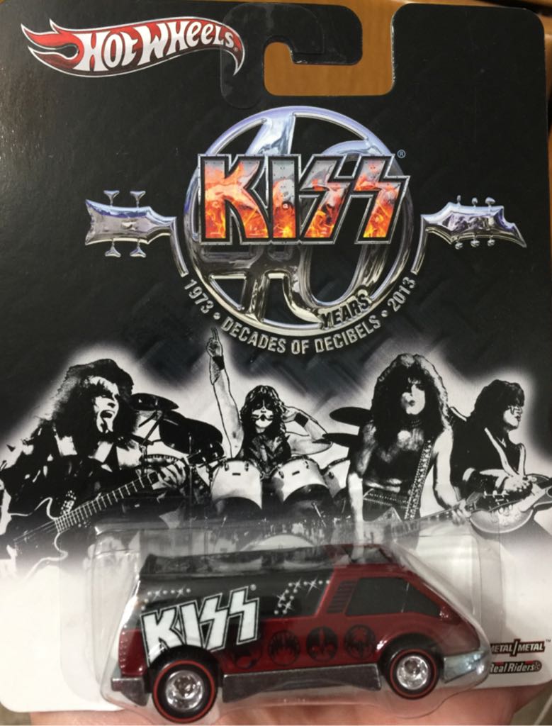 Checker Cab Shark Week Blanco