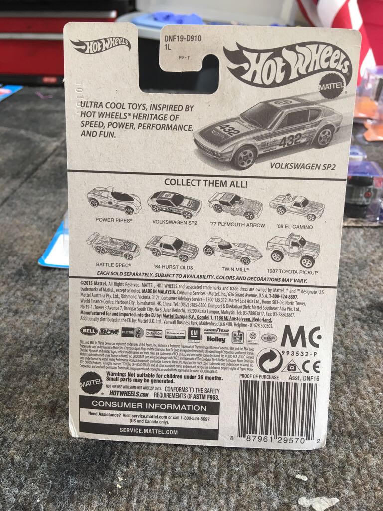 Volkswagon Sp2  toy car collectible - Main Image 2