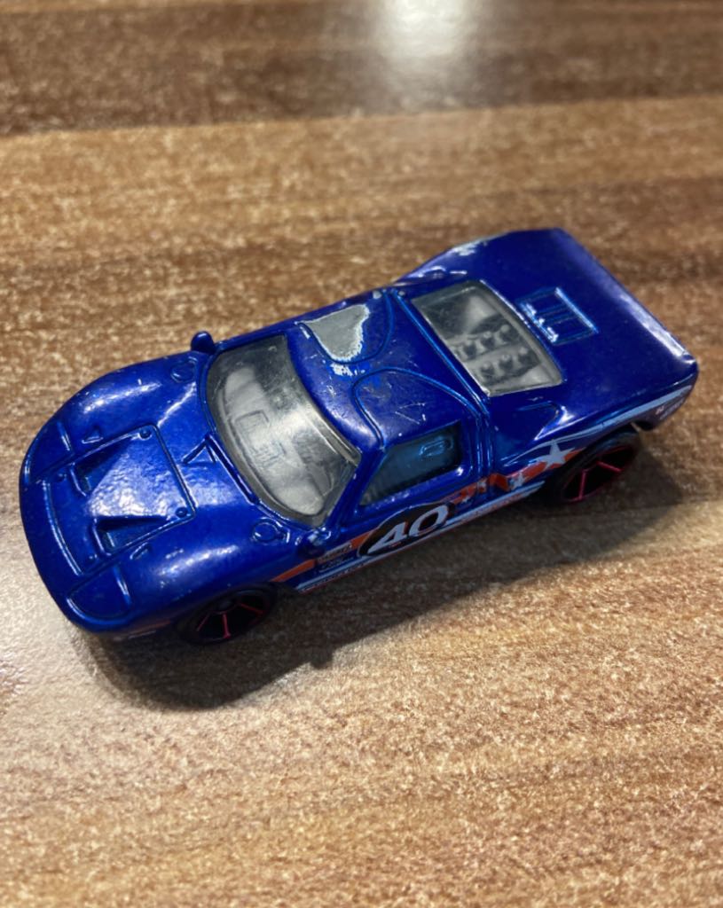 Loose Ford GT-40 - 1999 First Editions toy car collectible - Main Image 2