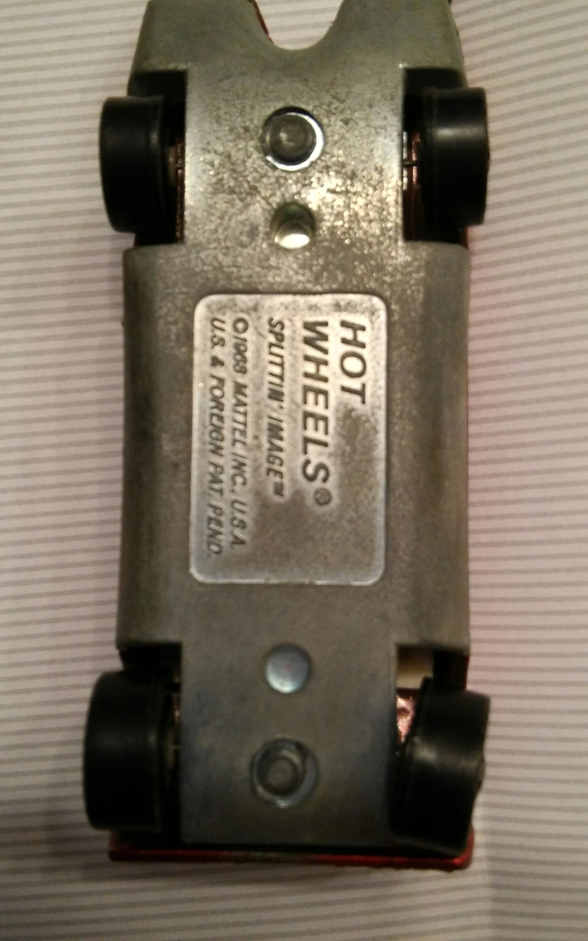 Splittin Image MINT red 35 ok  toy car collectible - Main Image 2