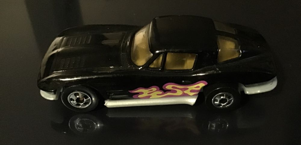 Corvette Stingray 1979  toy car collectible - Main Image 1