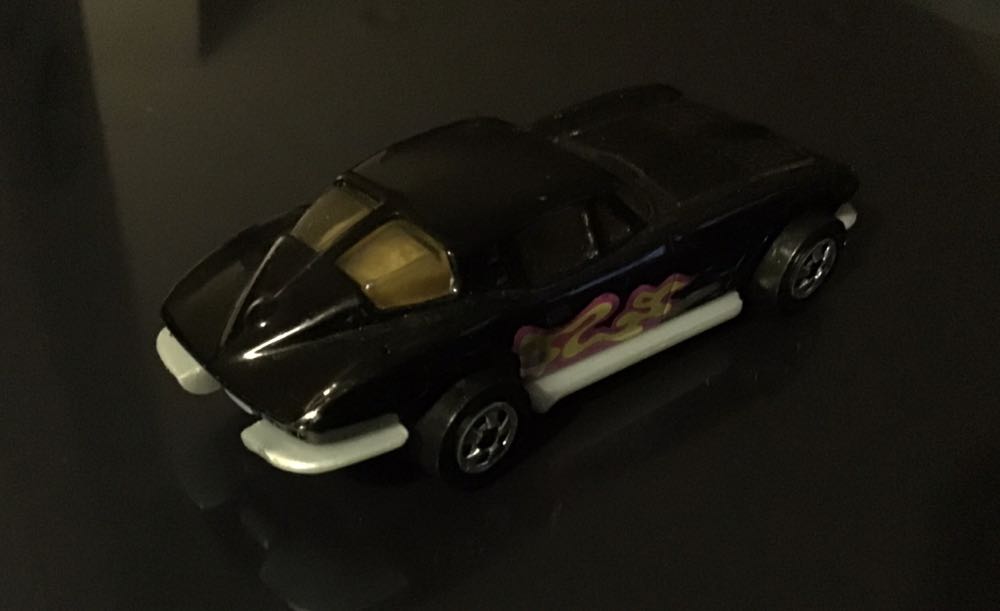 Corvette Stingray 1979  toy car collectible - Main Image 2