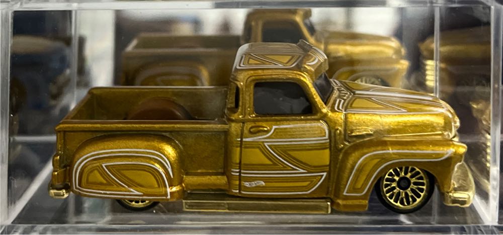 La Troca - Hot Wheels toy car collectible - Main Image 4