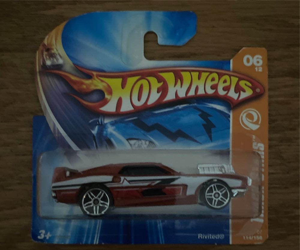 Mercedes Benz A- Class Roja