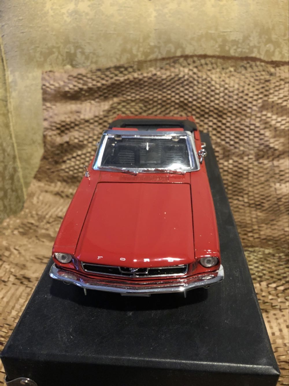 Motor Max  toy car collectible - Main Image 2