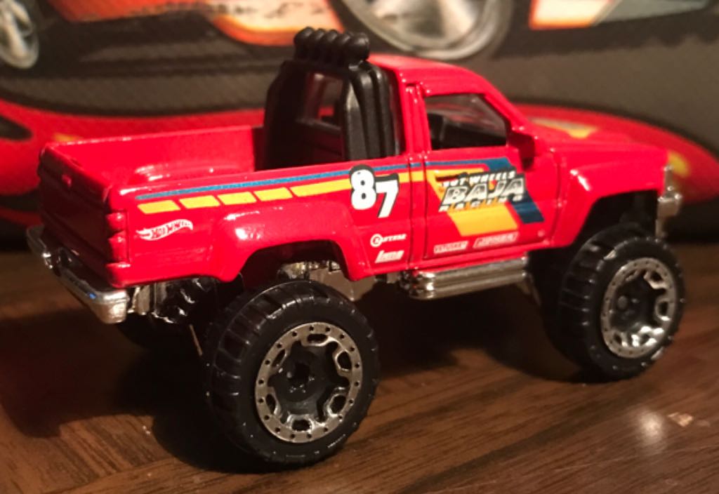 1987 Toyota Pickup Truck - 2017 - HW Hot Trucks toy car collectible - Main Image 2