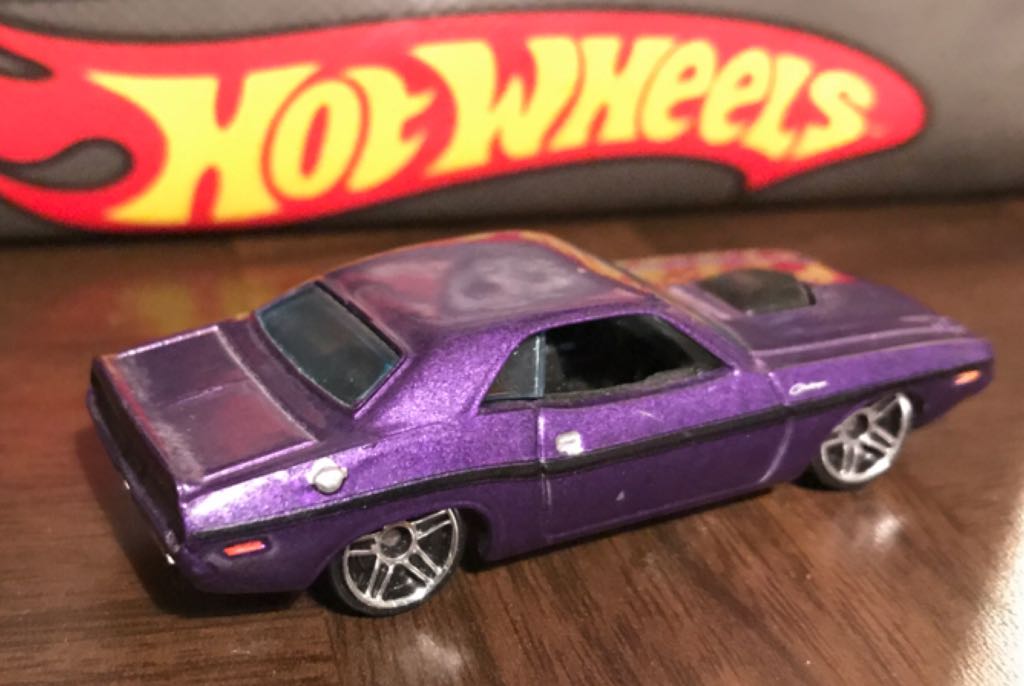 ‘70 Dodge Challenger Hemi - 2006 First Editions toy car collectible - Main Image 2