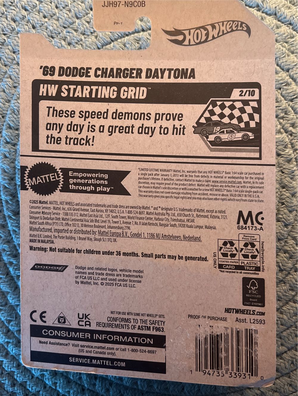 Dodge Charger Daytona - 2/10 toy car collectible - Main Image 2