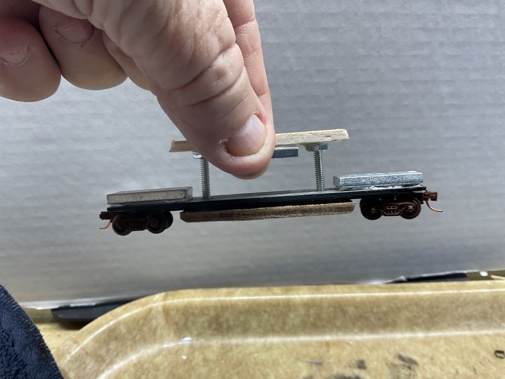 Track Cleaner Car - Bachmann model trains collectible [Barcode 022899163017] - Main Image 1