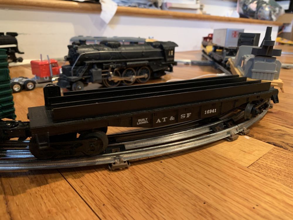Santa Fe Special 6-11900 - Lionel model trains collectible [Barcode 023922119001] - Main Image 2