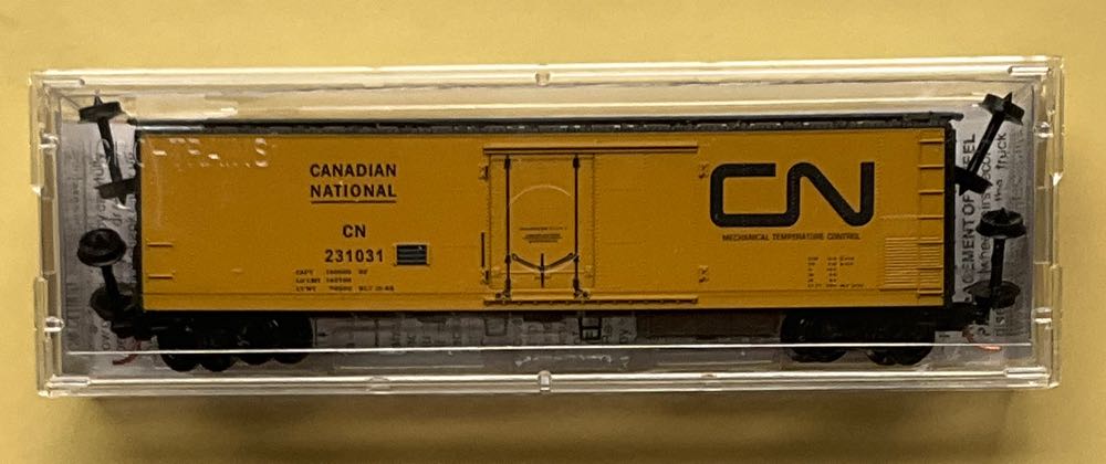 Canadian National Railway  |  CN - Micro Trains Line Co. model trains collectible [Barcode 695140015405] - Main Image 2