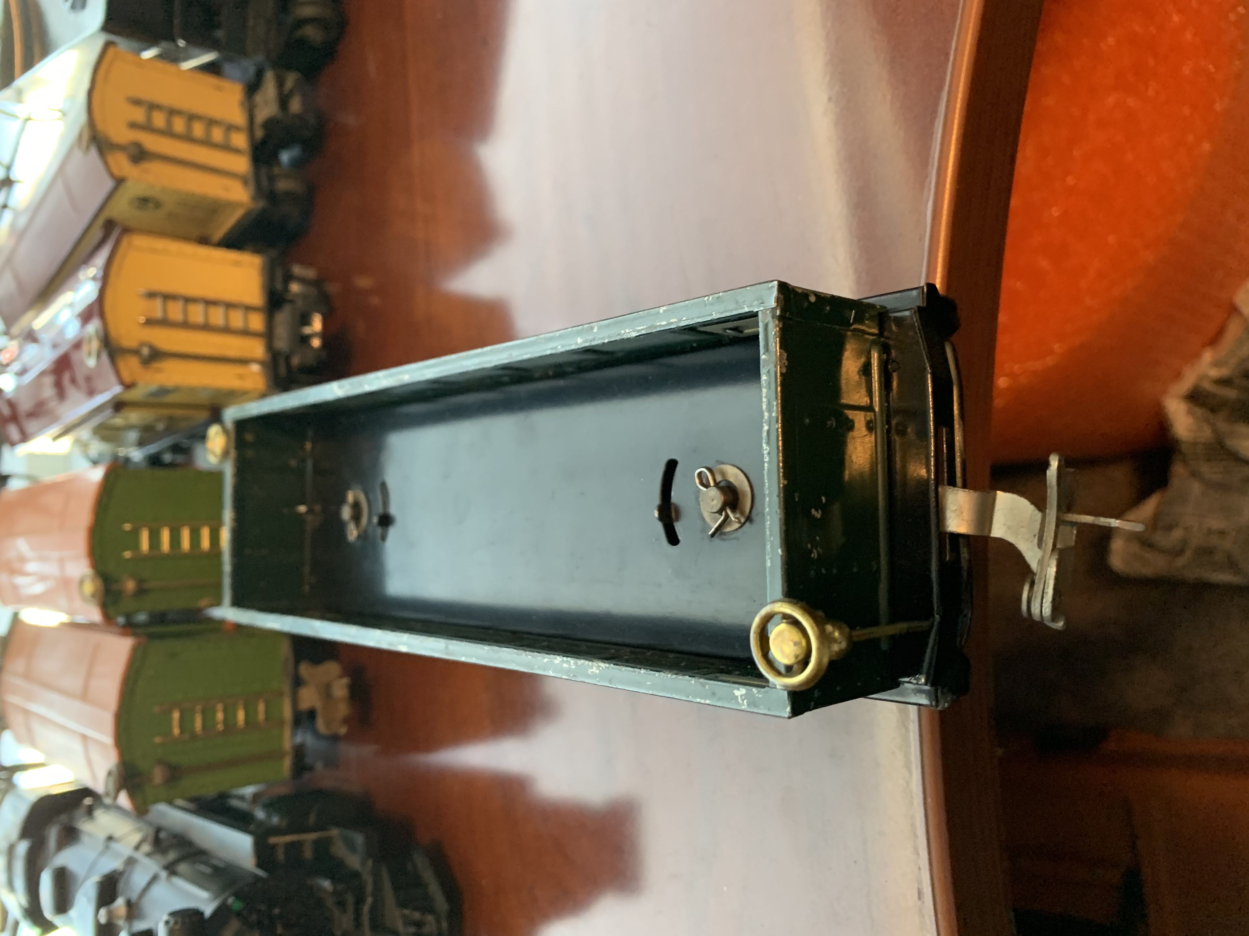 Lionel 812 Gondola Black - Lionel model trains collectible - Main Image 3