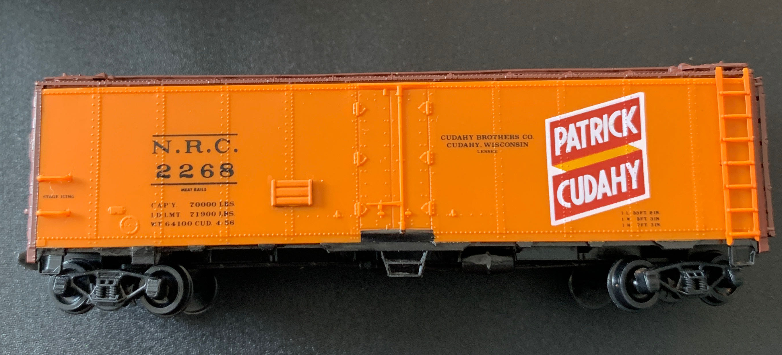 Refrigerator Car - Inter Mountain Railway Co. model trains collectible - Main Image 1