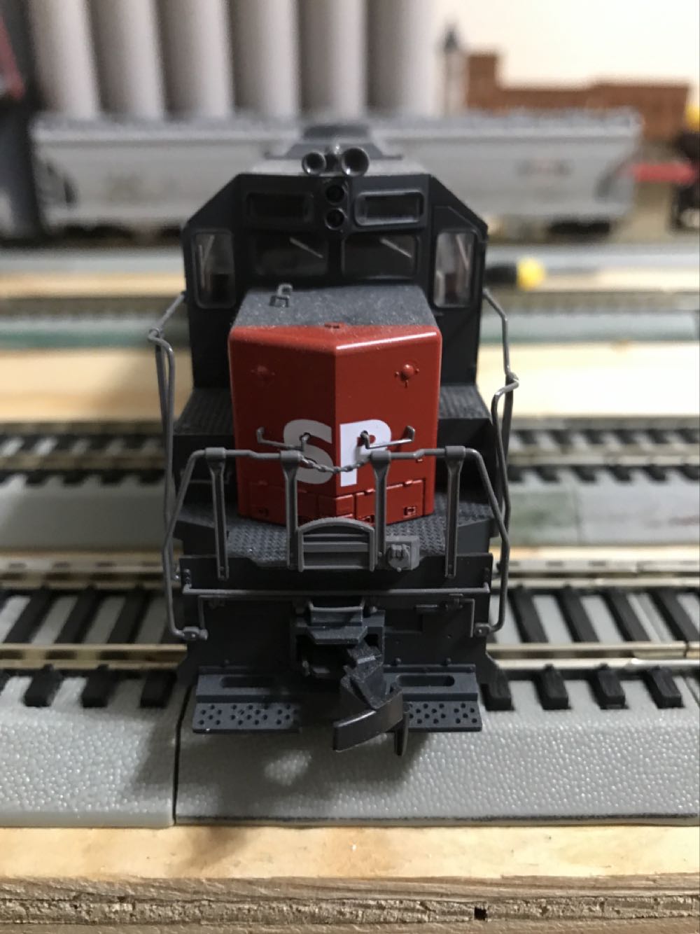 Kato Sd45 Southern Pacific  model trains collectible - Main Image 2