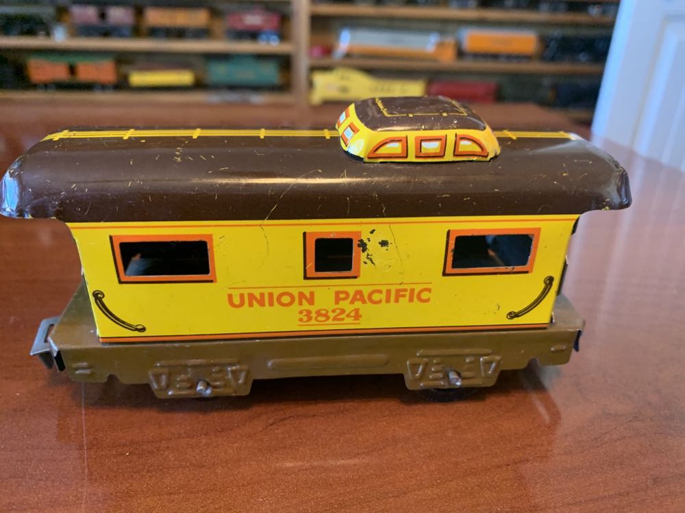 Marx 3824 Caboose - Marx model trains collectible - Main Image 2