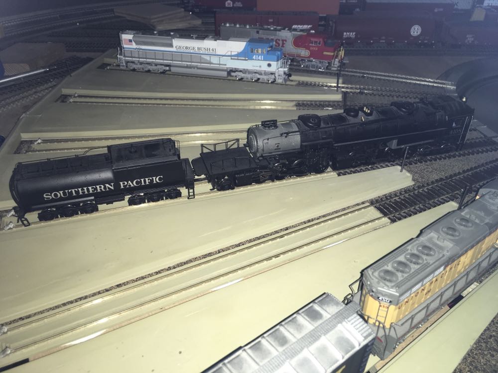 Athearn John Deere Tractor 6420