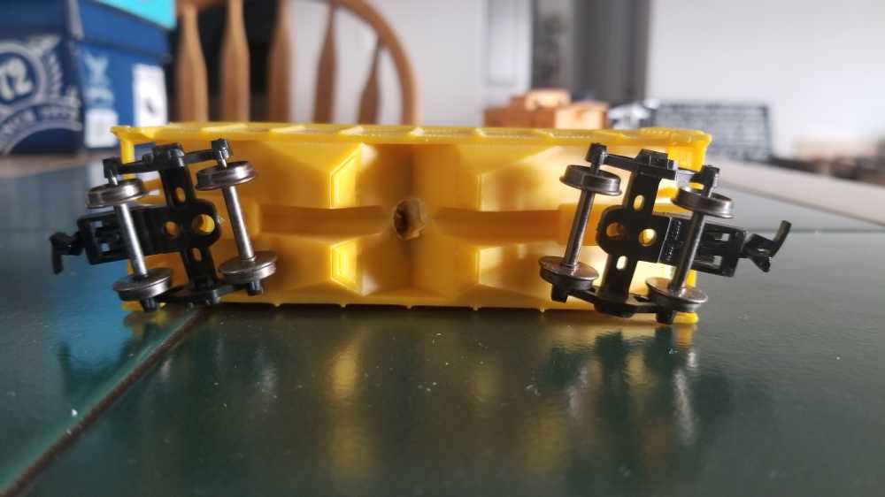 Road of The Streamliners - Life Like Trains model trains collectible - Main Image 2