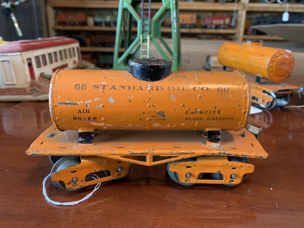 DPC Corner Turret Building N Scale