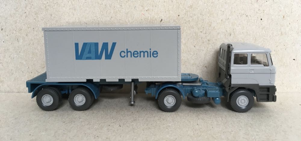96 Containertransport - Wiking model trains collectible - Main Image 1