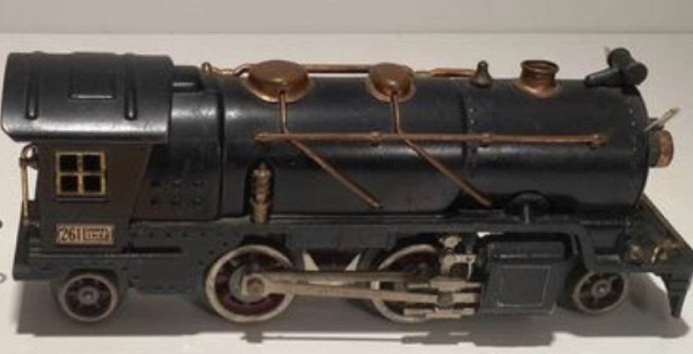 261 Locomotive (pre war) - Lionel model trains collectible - Main Image 2