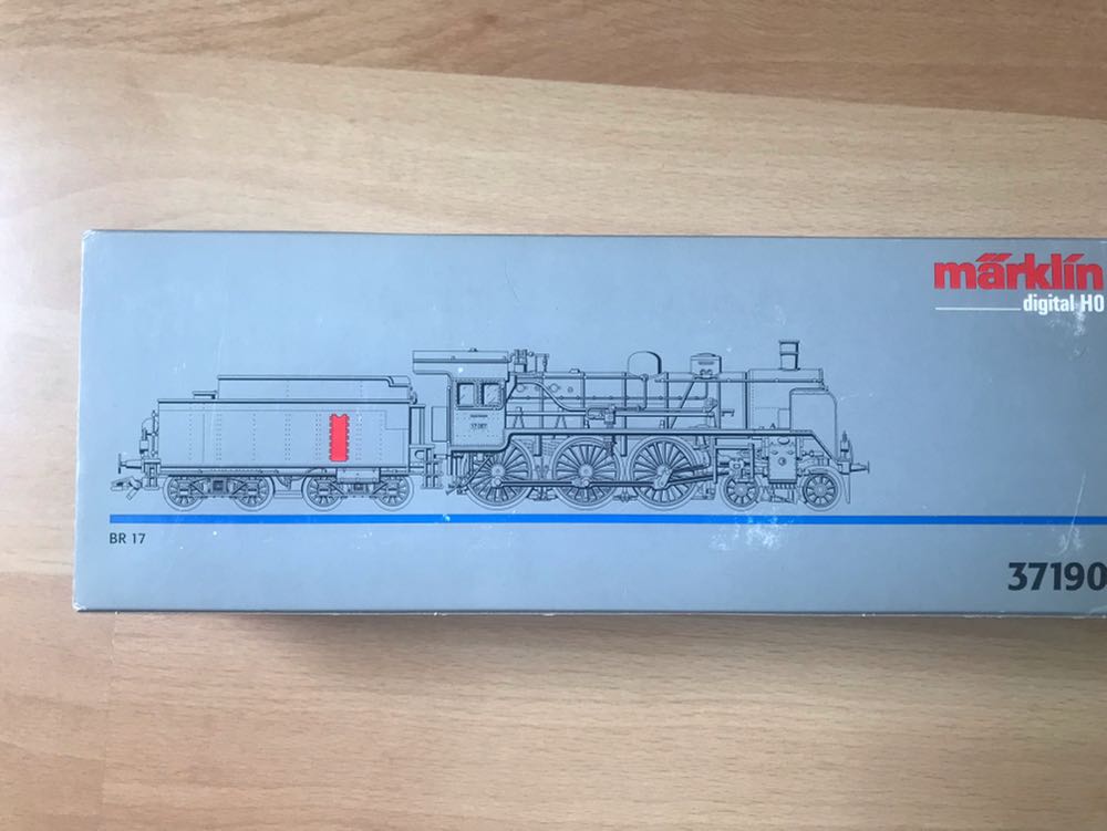 37190 - Marklin model trains collectible - Main Image 2