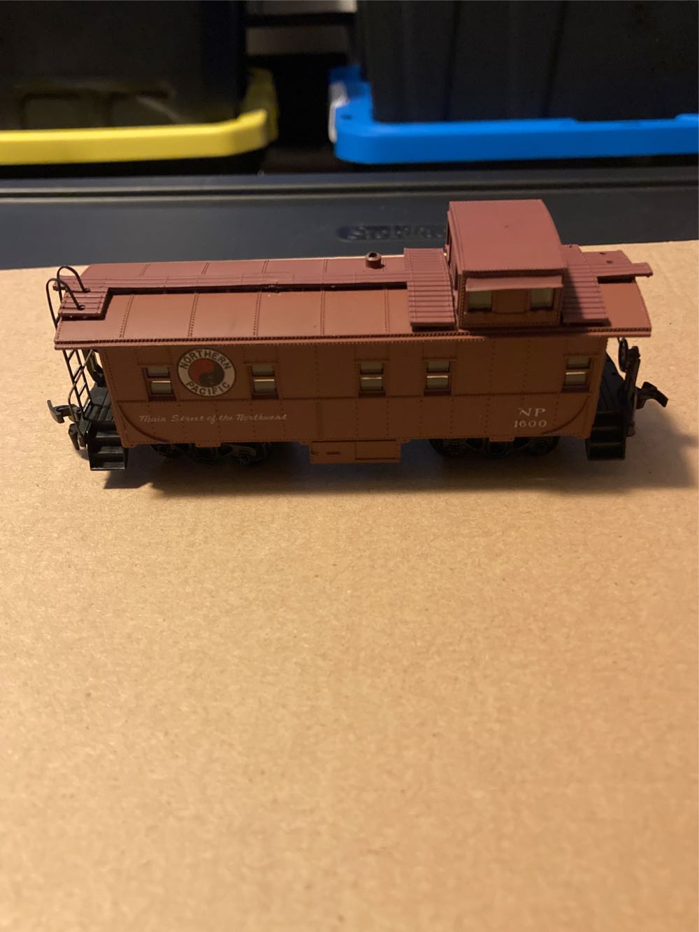 Northern Pacific - CB - Athearn model trains collectible - Main Image 2