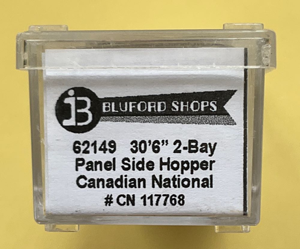 Canadian National Railway  |  CN - bluford shops model trains collectible - Main Image 3