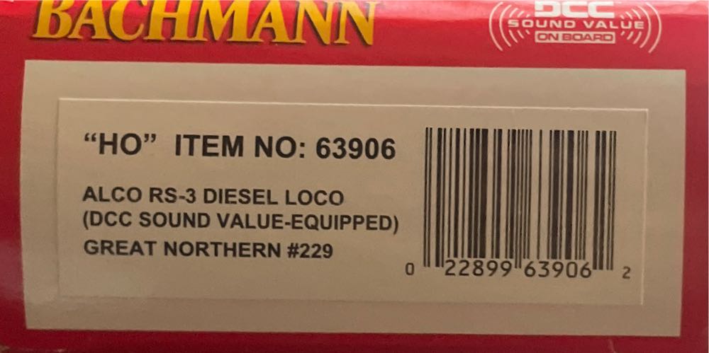 Personen- Und Güterwagen in mindertweriger Qualität