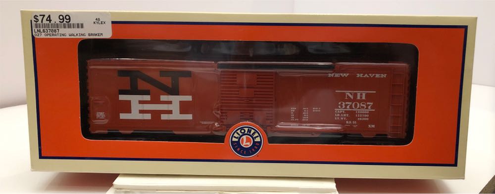 New Haven Lionel 37087 Walking Brakeman Boxcar 6-37087 - Lionel model trains collectible [Barcode 023922370877] - Main Image 2
